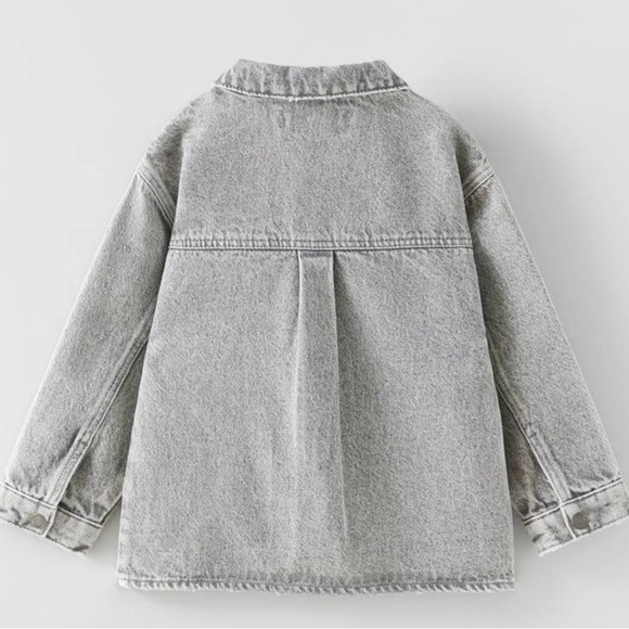 Zara kids grey denim jacket with patch 3-4 years - Picture 2 of 9